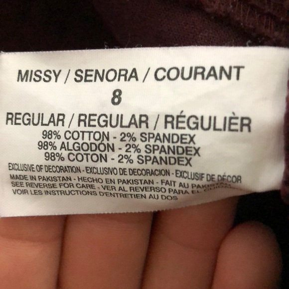 Deep Maroon stretchy jeans - Picture 4 of 4